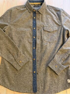 Jeremiah Men's Casual Button-Down Shirt brown speck print